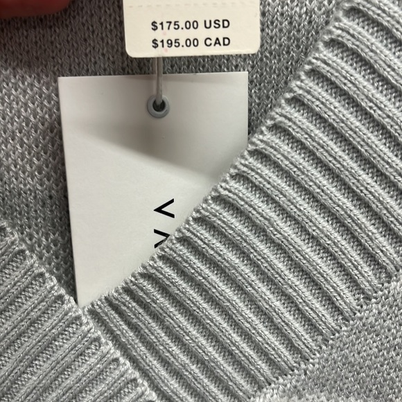 Varley Calvert Oversized Sweater in Gray Size M Zebra Print V-Neck - Picture 3 of 5